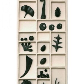 "Normes I" 2009, 54 x 25 x 5 εκ. Πηλός υψηλής θερμοκρασίας (stoneware), terra sigillata, αναγωγικό ψήσιμο saggar.