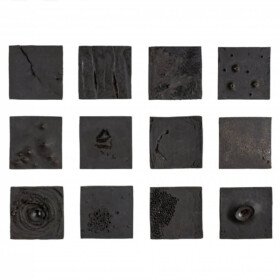 "Lava" 2020 60εκ x 155εκ x 5εκ , πηλό υψηλής θερμοκρασίας (stoneware), υάλωμα 1250°C.