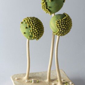 ΑΝΘΙΣΜΕΝΟΙ ΚΥΚΛΟΙ 34x20x15 εκ. πηλός stoneware, πορσελάνη xρωματισμένη 1240°C. ΑΝΘΙΣΜΕΝΟΙ ΚΥΚΛΟΙ 34x20x15 εκ. πηλός stoneware, πορσελάνη xρωματισμένη 1240°C....
